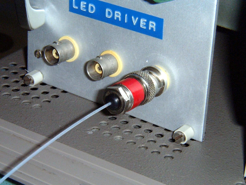 LED met
                      glasvezel